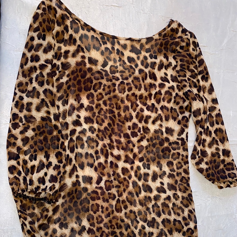 Cheetah print blouse like new!